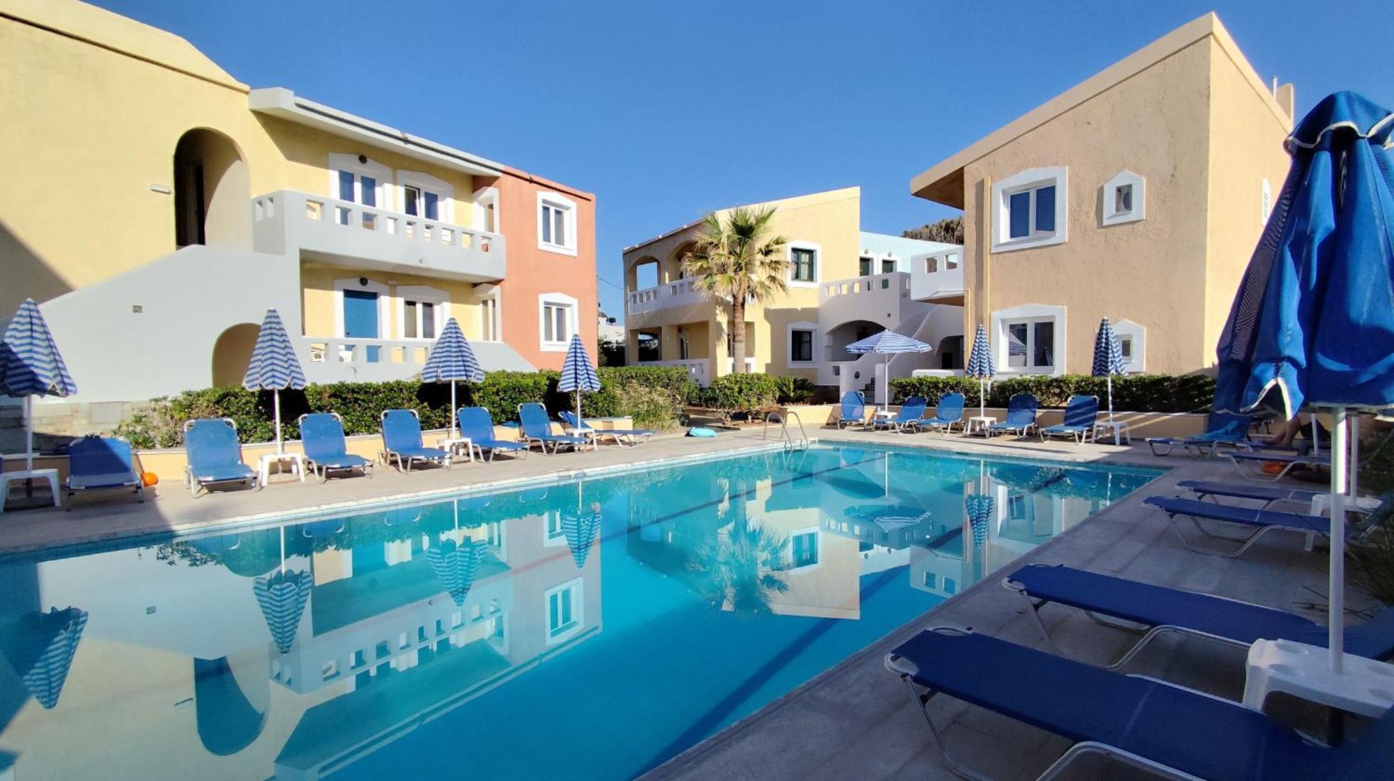 Niros Beachfront Aparthotel Kokkini Hani Экстерьер фото