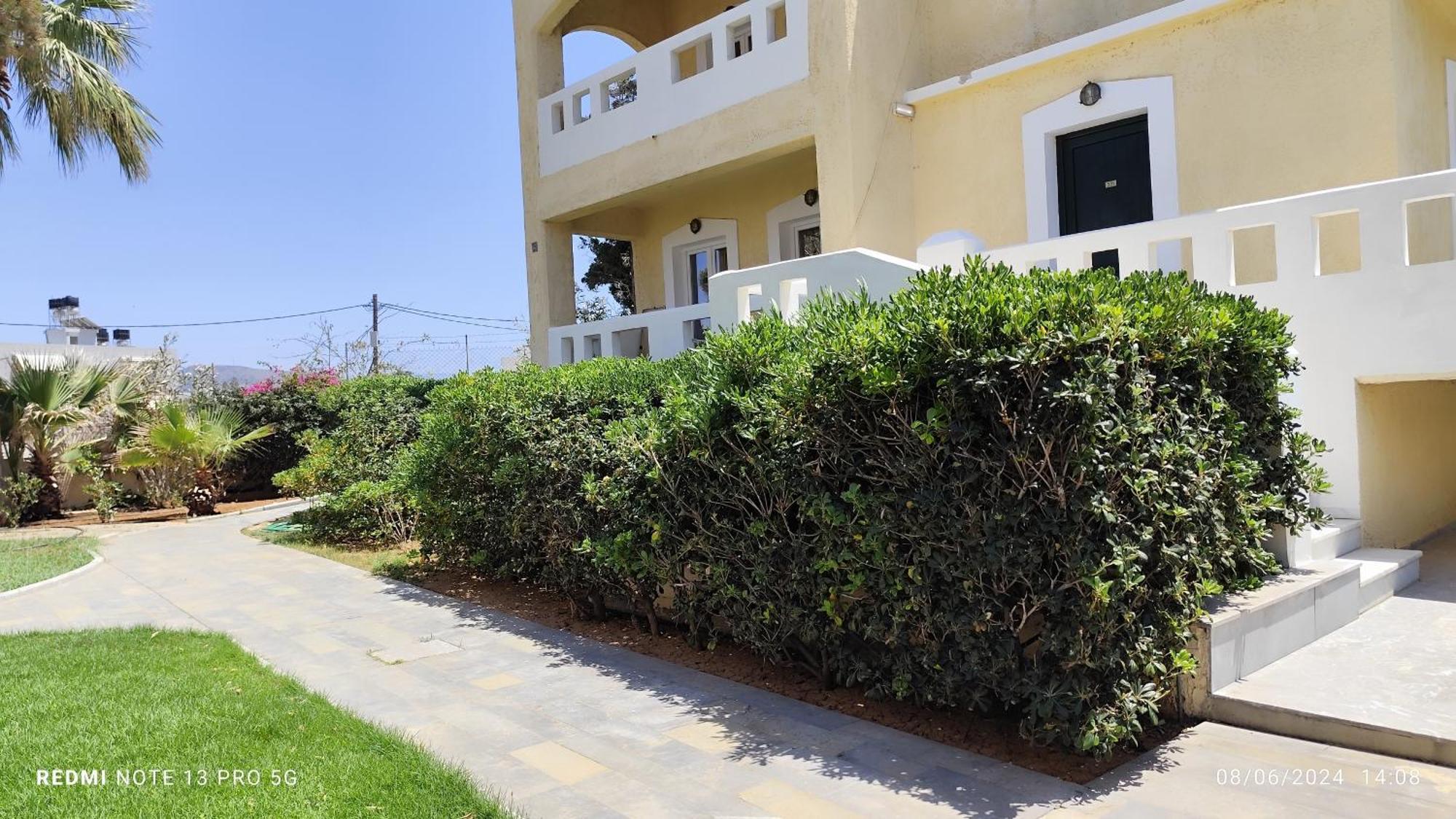 Niros Beachfront Aparthotel Kokkini Hani Экстерьер фото