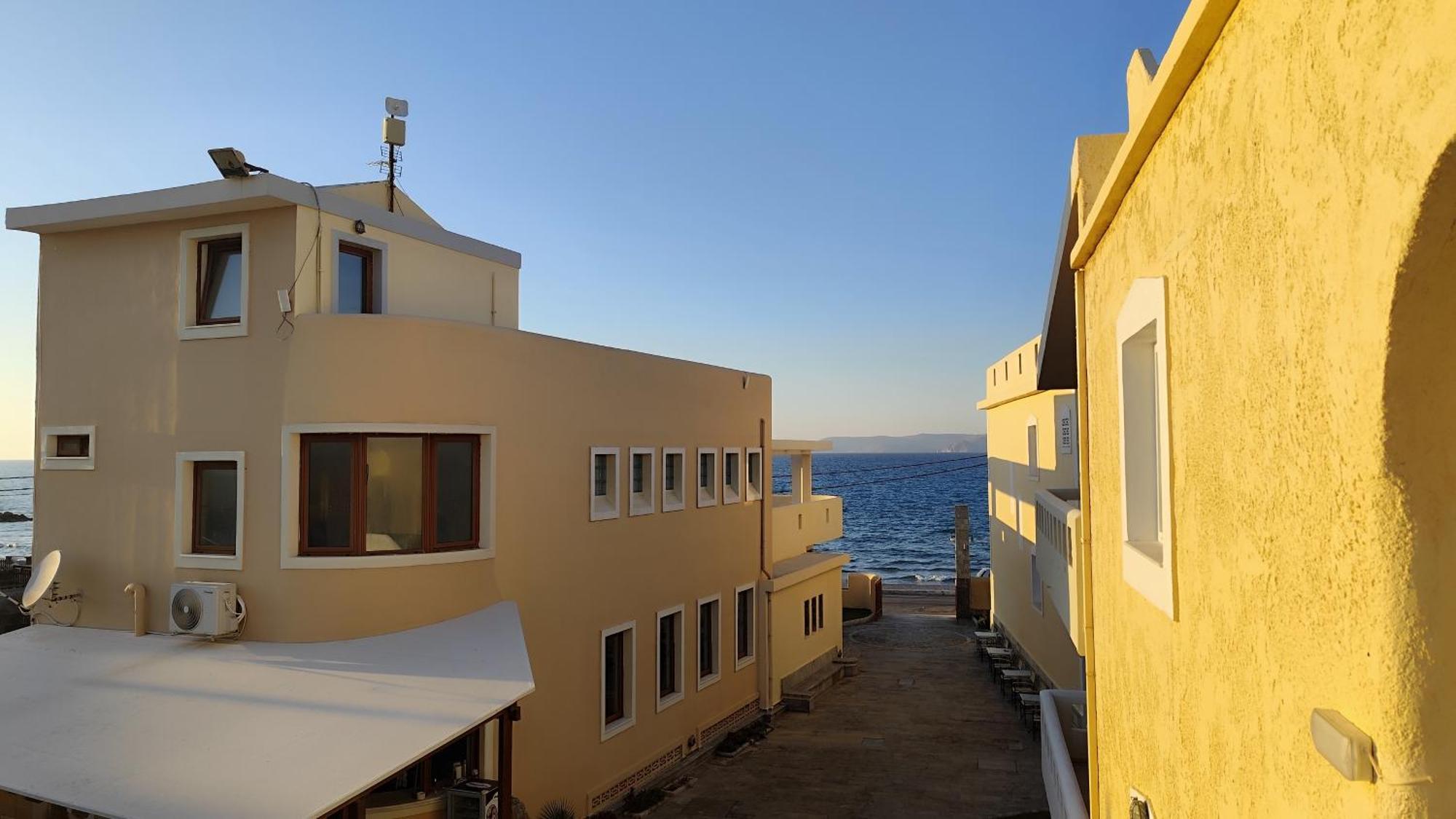 Niros Beachfront Aparthotel Kokkini Hani Экстерьер фото